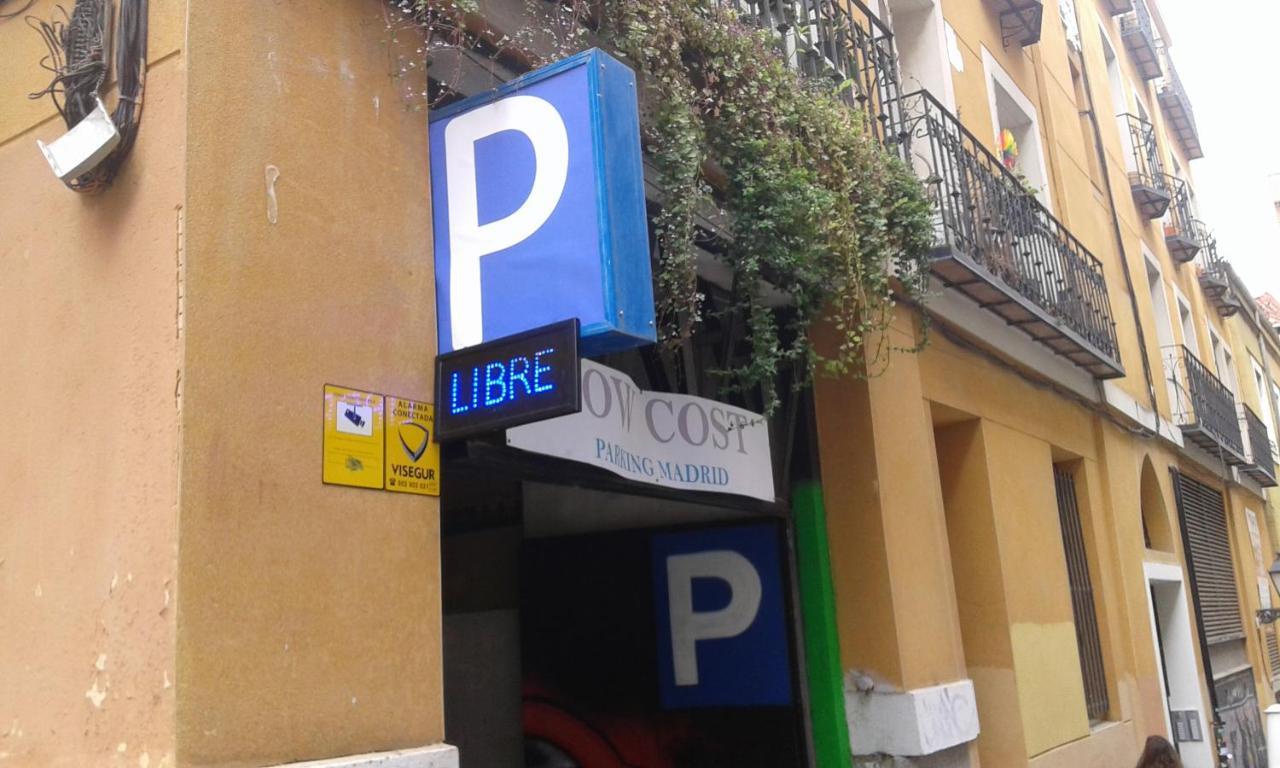 Exclusive Quietness In The Heart Of Madrid With Public Parking, Breakfast, 2 Bathrooms Kültér fotó