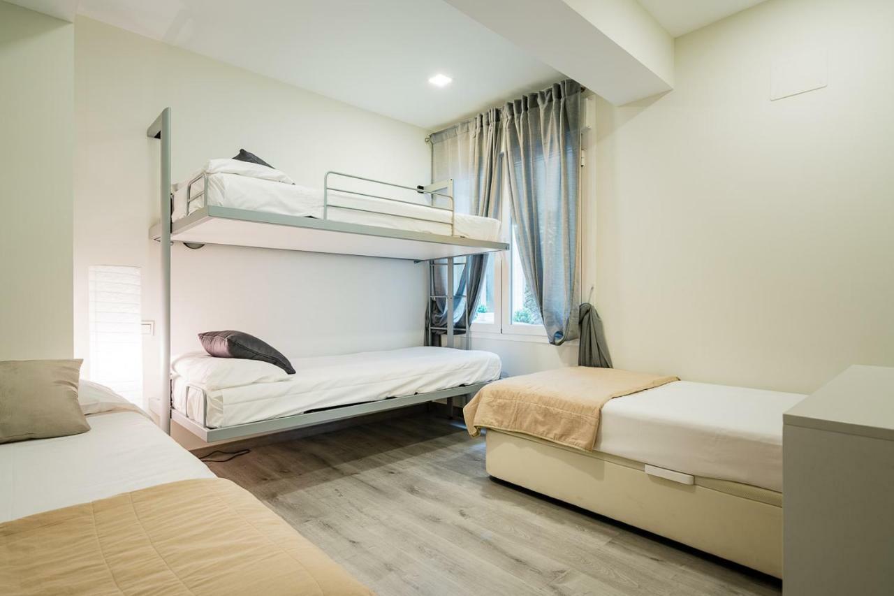 Exclusive Quietness In The Heart Of Madrid With Public Parking, Breakfast, 2 Bathrooms Kültér fotó