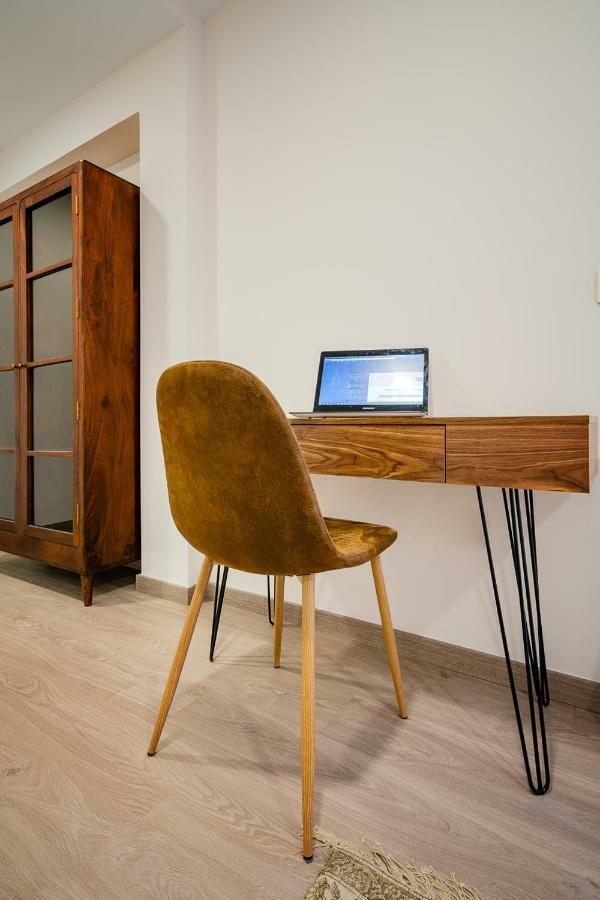 Exclusive Quietness In The Heart Of Madrid With Public Parking, Breakfast, 2 Bathrooms Kültér fotó