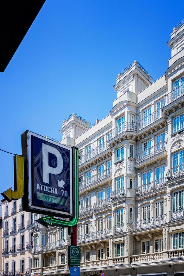 Exclusive Quietness In The Heart Of Madrid With Public Parking, Breakfast, 2 Bathrooms Kültér fotó
